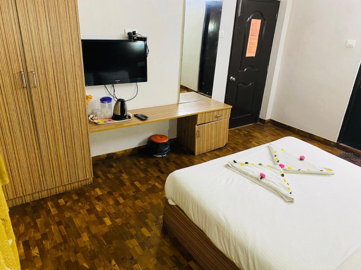 Tulips Resorts - Elkhill ウーティ エクステリア 写真
